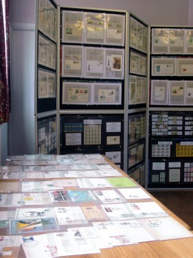 Exhibition of Esperanto stamps, postmarks and postcards by Roy Simmonds; photo by Vilĉjo Walker